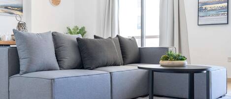 Apartment | Living area