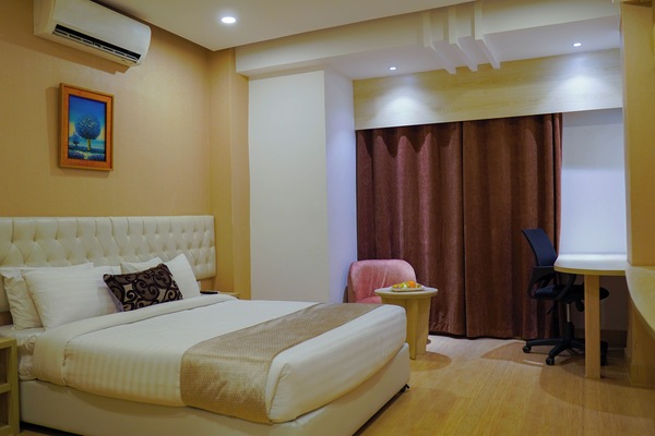Deluxe Single Room, City View