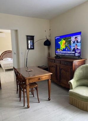 2 bedrooms, desk, travel crib, free WiFi - Maison Bord de mer Vendée 4/6 Pers (La Tranche-sur-Mer)