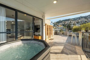 Apartment, Balcony | Terrace/patio - MAMAD - Bahai Gardens Penthouse by Sea N' Rent (Haifa)