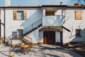 Exterior - Family and pet friendly apartment. (Koper)