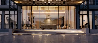 The Way Hotel Banpong
