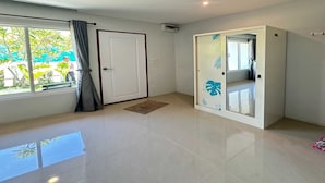 Unclassified image, 4 of 23, button - OYO 75492 Carpe Diem Homestay (Karon)