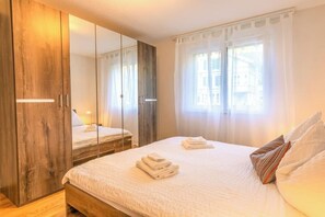 3 Schlafzimmer, Bügeleisen/Bügelbrett, WLAN, Bettwäsche