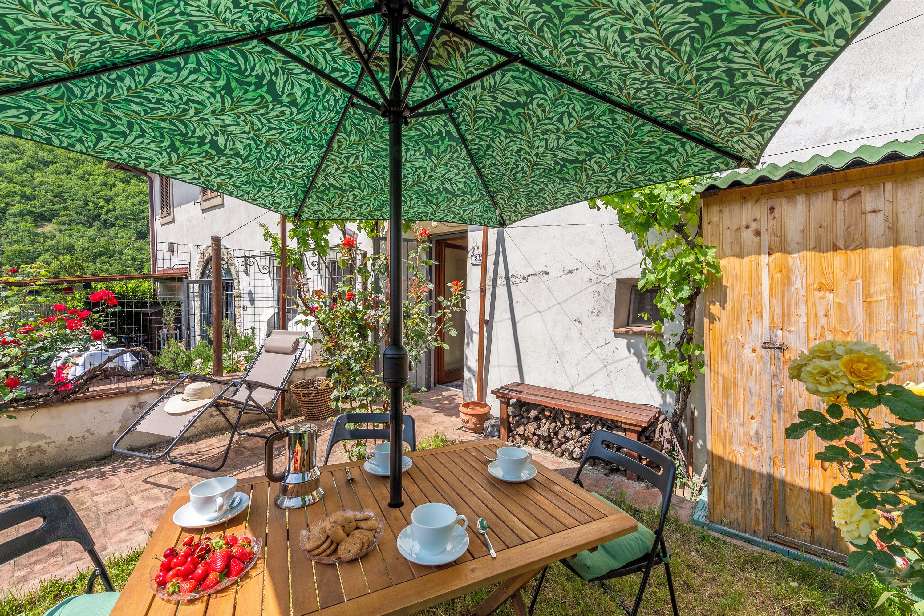 Familien-Stadtwohnung, Mehrere Schlafzimmer (Cozy Trekking Home La Via degli Dei) | Speisen im Freien