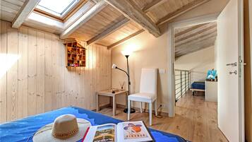 Residenza familiare, 2 camere da letto (Cozy Trekking Home La Via degli Dei) | 2 camere, ferro/asse da stiro, Wi-Fi gratuito, lenzuola