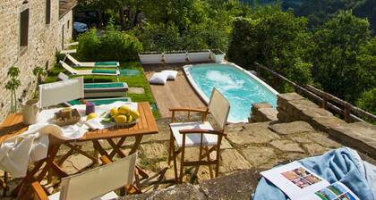 Casa del Mandorlo 8 Emma Villas