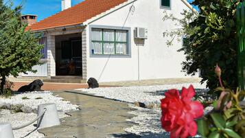 Villa (Two bedroom) | Exterior