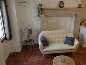 TV - Maison Proche Center Parcs (Saint-Léger-de-Montbrillais)