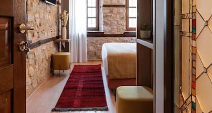Archontiko Kitsou - Boutique Hotel