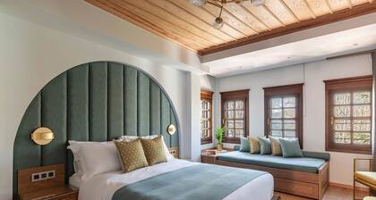 Archontiko Kitsou - Boutique Hotel