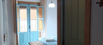 Casa Rural con dos Casitas de Alquiler Completo. Ambas con su Cocina y Salón