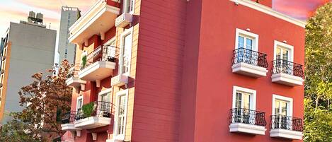 Fachada de la propiedad