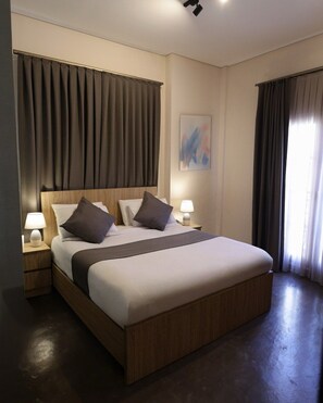 Suite, Balcony, City View | Soundproofing, iron/ironing board (on request), WiFi (free) - COMFY APART HOTEL (Beirut)