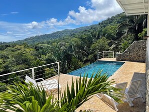 Pool - Magnificent jungle hideaway with infinity pool near beach (Playa Hermosa)