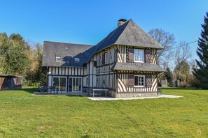 Exterior - House Jaulice - 8 min Pont l'Evêque - 10 people (Le Torquesne)