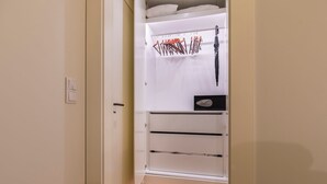 Room - Ando Living - São Nicolau Townhouse (Lisbon)