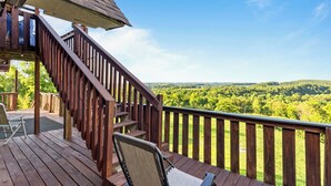 Cabin có thiết kế đặc trưng, nhiều giường, không hút thuốc, quang cảnh núi | Ban công