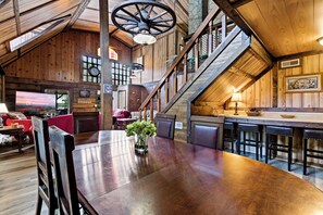 Cabaña Prestigio, varias camas, para no fumadores, vista a la montaña | Servicio a la habitación