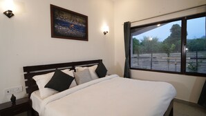 Deluxe Room - Jim's Inn (Ramnagar)