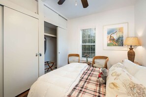 2 chambres, bureau, fer et planche à repasser, Wi-Fi