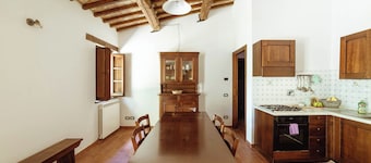 Le Radici - Olivo - Relax in Umbria, the heart of Italy