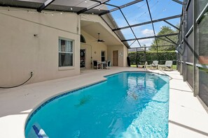 Indoor pool, a heated pool - Home w/ Private Pool, Games Room ,Disney 12 miles! (Davenport)