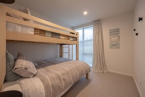 4 bedrooms, desk, iron/ironing board, travel cot