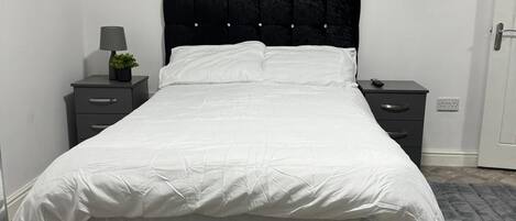 1 habitación, wifi gratis y ropa de cama