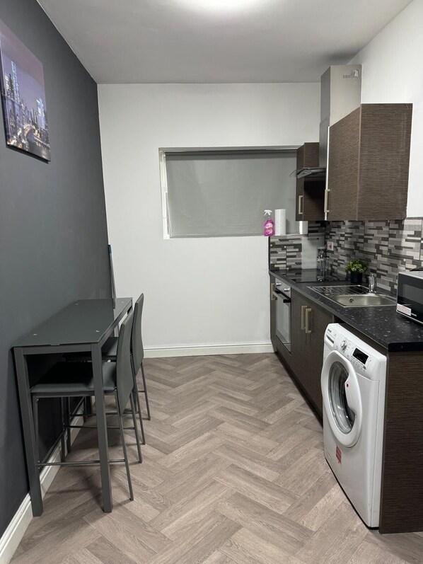 Apartment | Private kitchen | Fridge, microwave, oven, stovetop