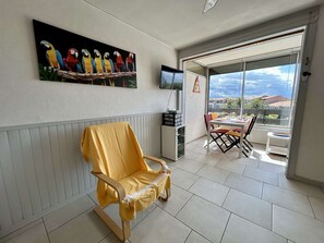 Interior - Studio avec Coin Cabine, Piscine, Parking, près de la Plage (Saint-Cyprien)