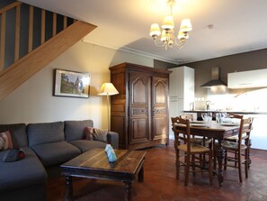 TV, fireplace, table tennis