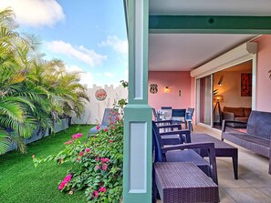 Terrace/patio - Ti-Paradis - T2 with Air Conditioning and Parking near the Beach (Saint-Martin)