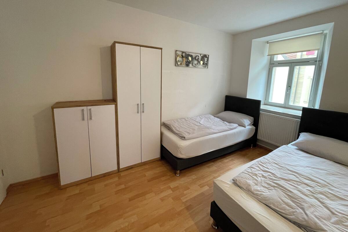 Leilighet – city | 2 soverom, skrivebord, lydisolert og wi-fi (inkludert)