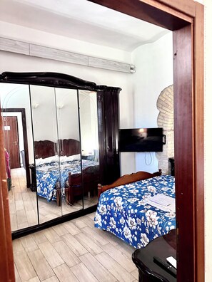 2 chambres, Wi-Fi gratuit, draps fournis