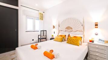 3 Schlafzimmer, Babybetten