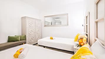 3 bedrooms, cots/infant beds