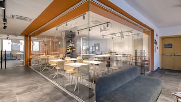 Bar (en el alojamiento)