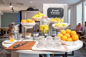 Daily buffet breakfast (EUR 9.50 per person)