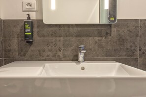 Sistema de insonorización y wifi gratis