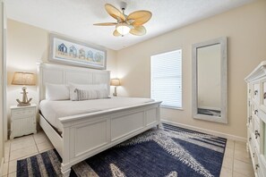 3 chambres, fer et planche à repasser, Wi-Fi gratuit, draps fournis