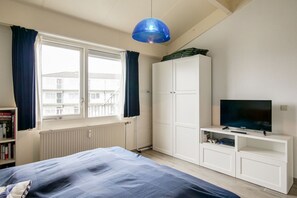 2 室のベッドルーム、WiFi