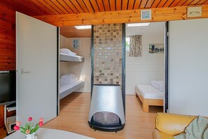 2 bedrooms, WiFi