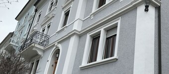 Studio Lumineux, Calme au Centre du Village, Proches de Piscine, et Commerces