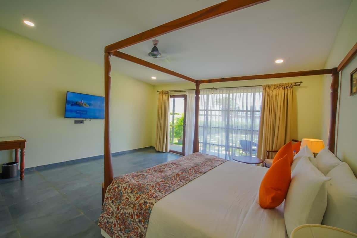 Luxury Double Room, Lake View