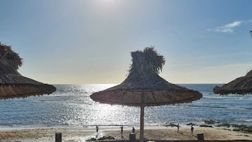 Beach nearby, beach towels