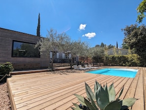 Outdoor pool - LA Bergerie (Bras)