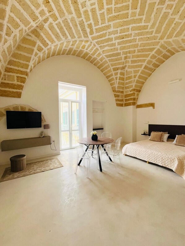 3 chambres, Wi-Fi, draps fournis