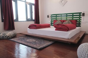Double Room, Balcony, Hill View | Soundproofing, free WiFi - Mitra Hostel 2.0 Mcleodganj (Dharamshala)