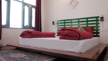 Double Room, Balcony, Hill View | Soundproofing, free WiFi